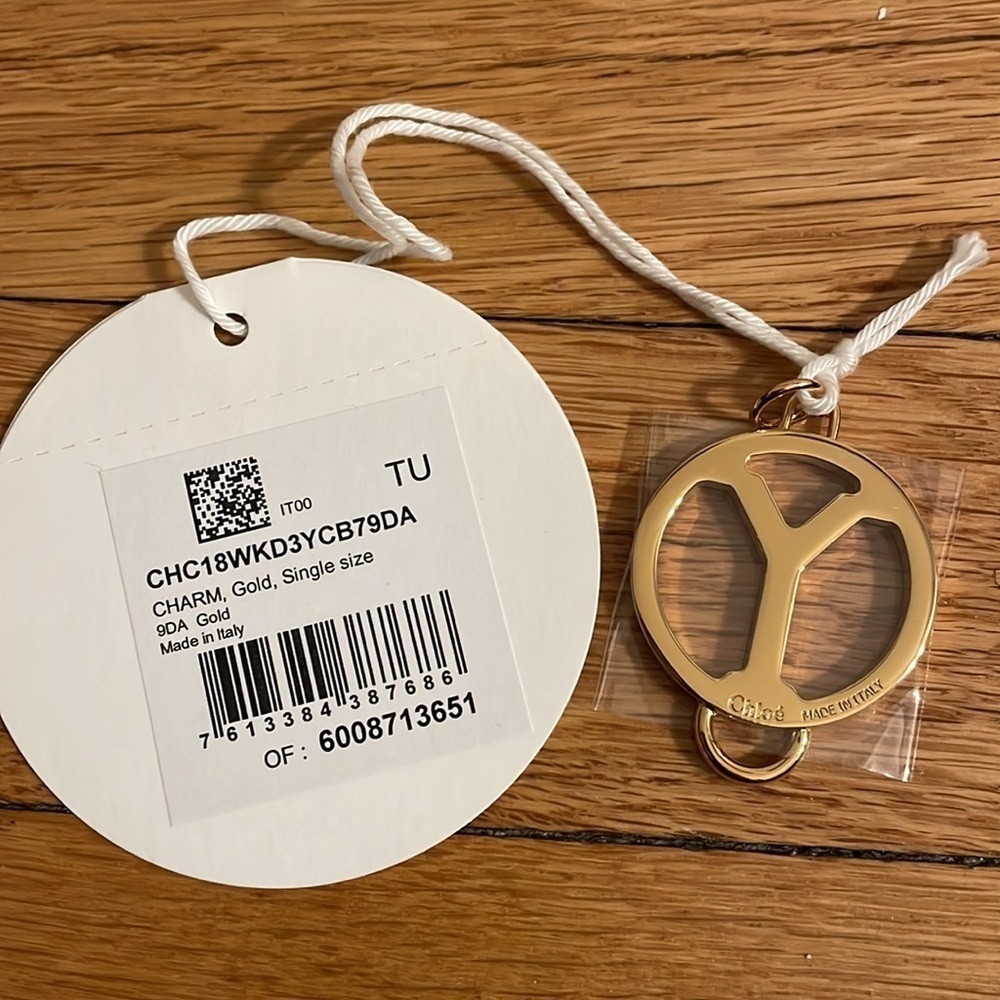 NWT Chloe Alphabet Charm Gold Y - Picture 3 of 3